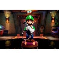 Luigi's Mansion 3: Luigi 9 inch PVC Standard Edition